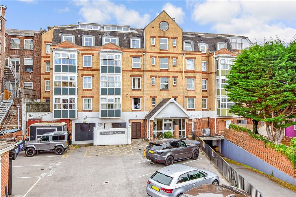 Property photo 1 of 8 External (Web)