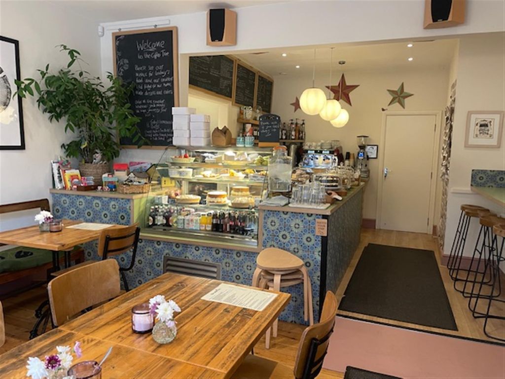 Property photo 1 of 7 Photo 0