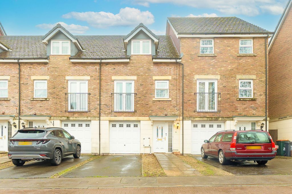 Property photo 1 of 22