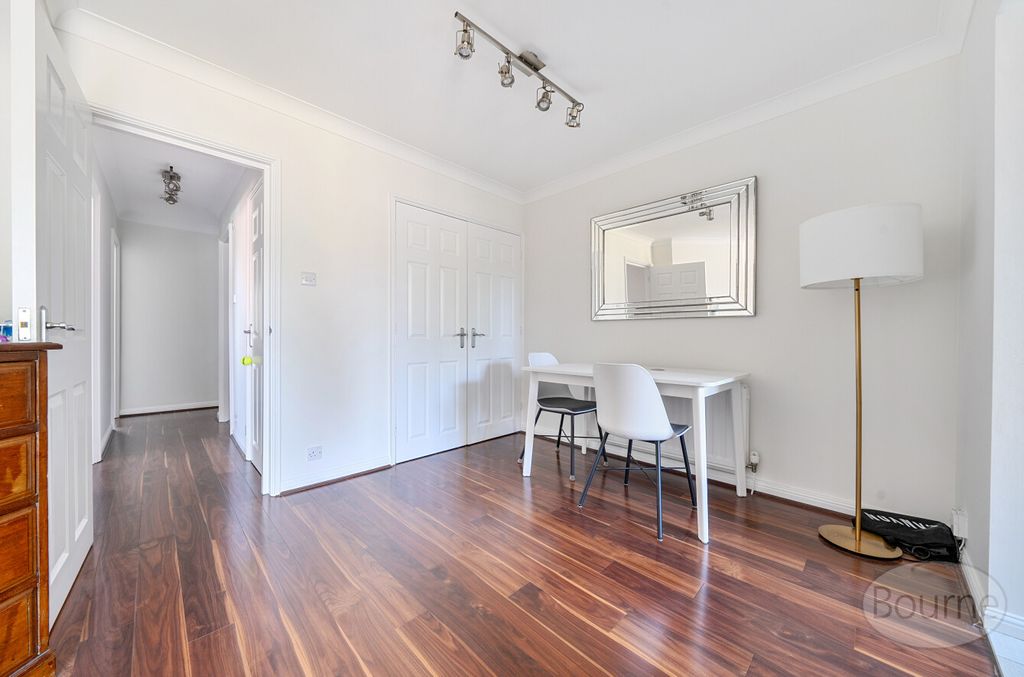 Additional image 4 of 2 bed flat for saleAlbury Road, Guildford, Surrey GU1