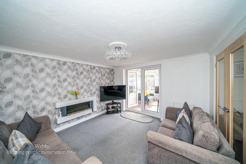 Property photo 3 of 26 Webbs-1.Jpg