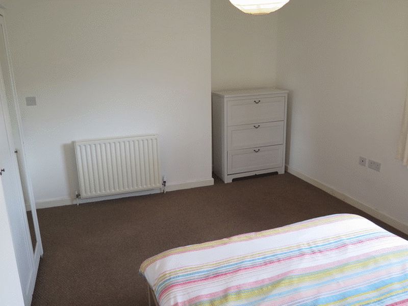 Property photo 3 of 11 Photo 9