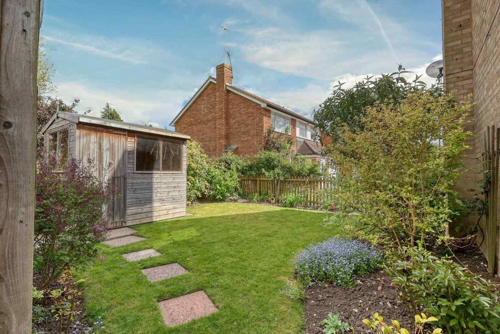 Property photo 2 of 16 Picture No. 34