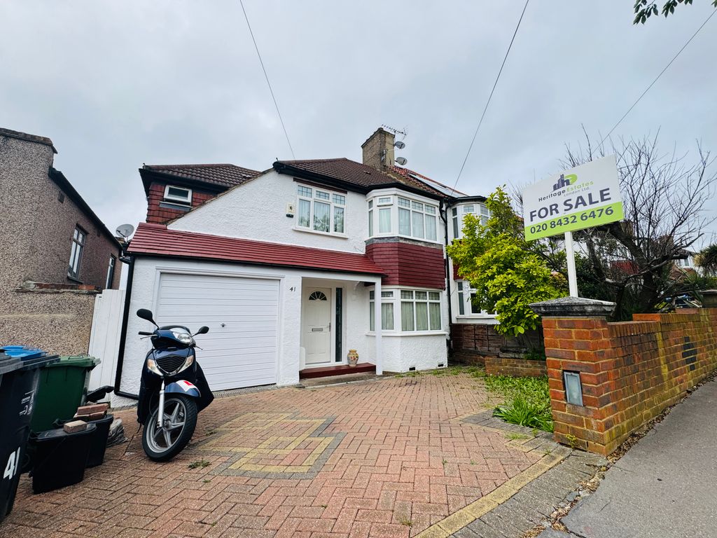 Property photo 1 of 38