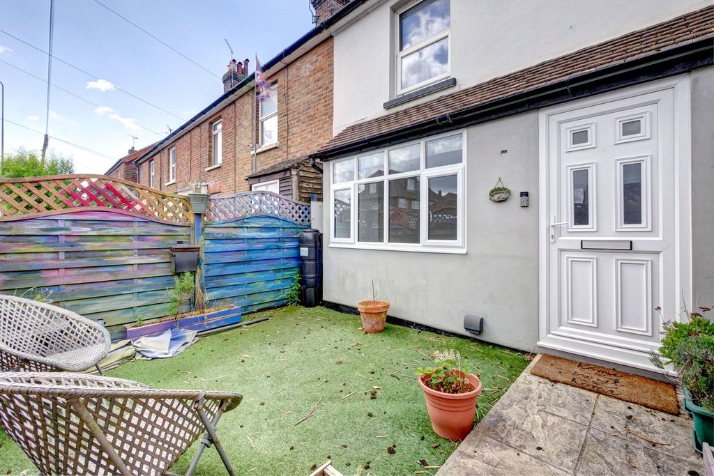 Property photo 2 of 12