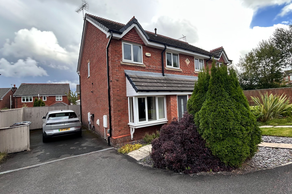 Property photo 1 of 23