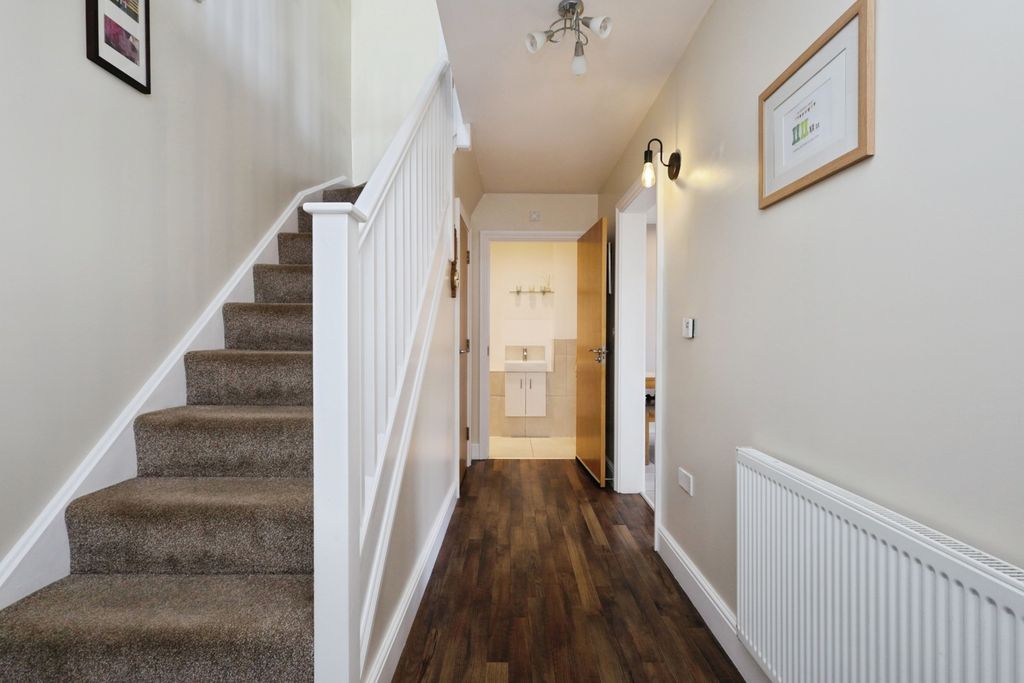 Property photo 2 of 21 Pbox-Img.Jpg