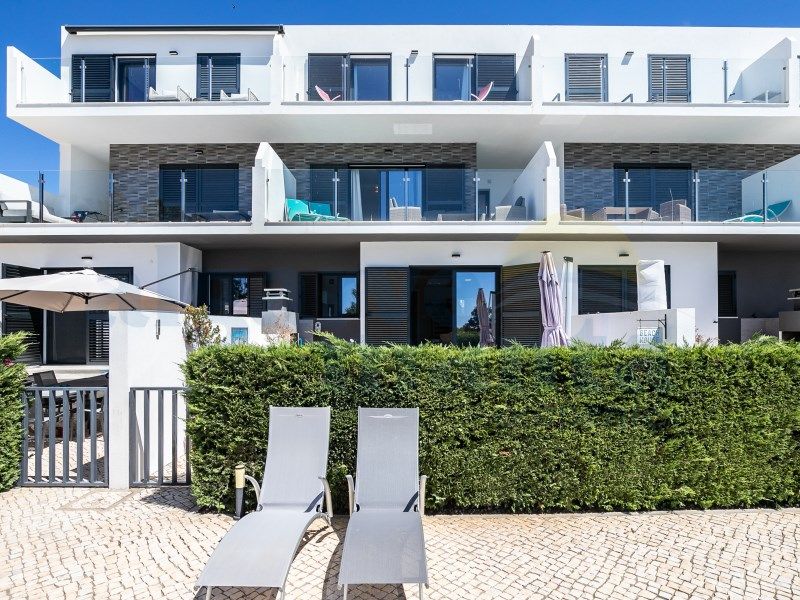 Property photo 3 of 47