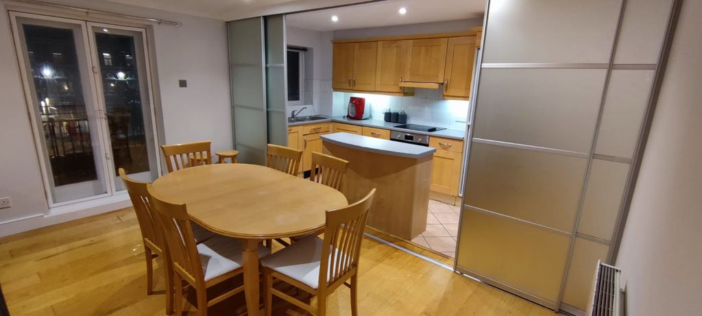 Property photo 3 of 14 Photo 9