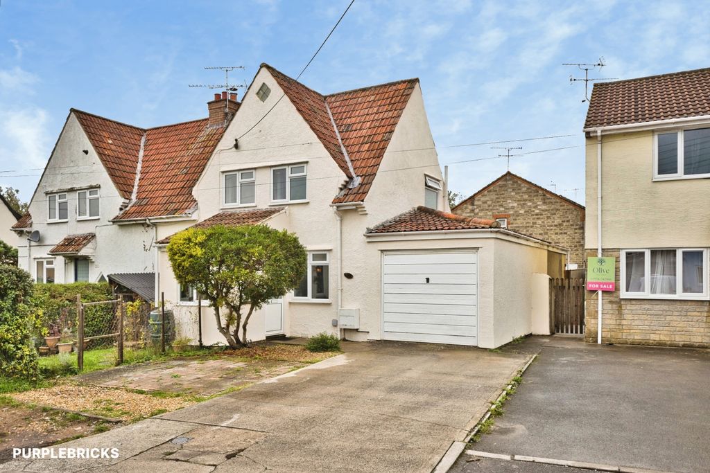 Property photo 1 of 27