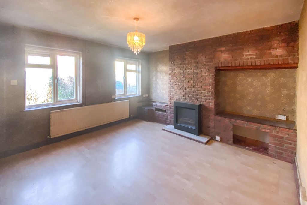 Property photo 3 of 20 65 Woodlands Road, Chippenham, Wiltshire, Sn14 0HQ