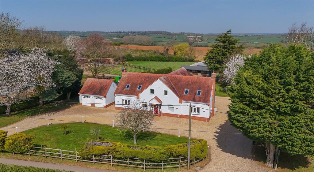 Property photo 1 of 41