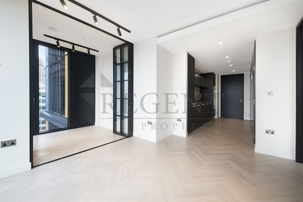 Property photo 1 of 8 Open Plan