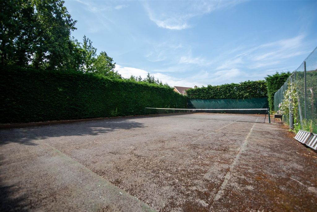 Additional image 34 of 7 bed detached house for saleMain Street, Nottingham NG2