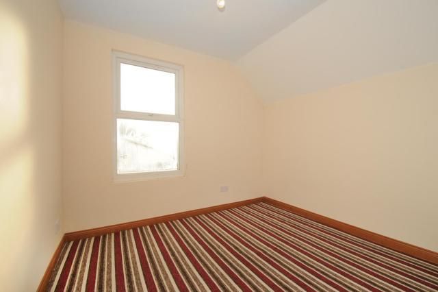Property photo 3 of 9 Bedroom