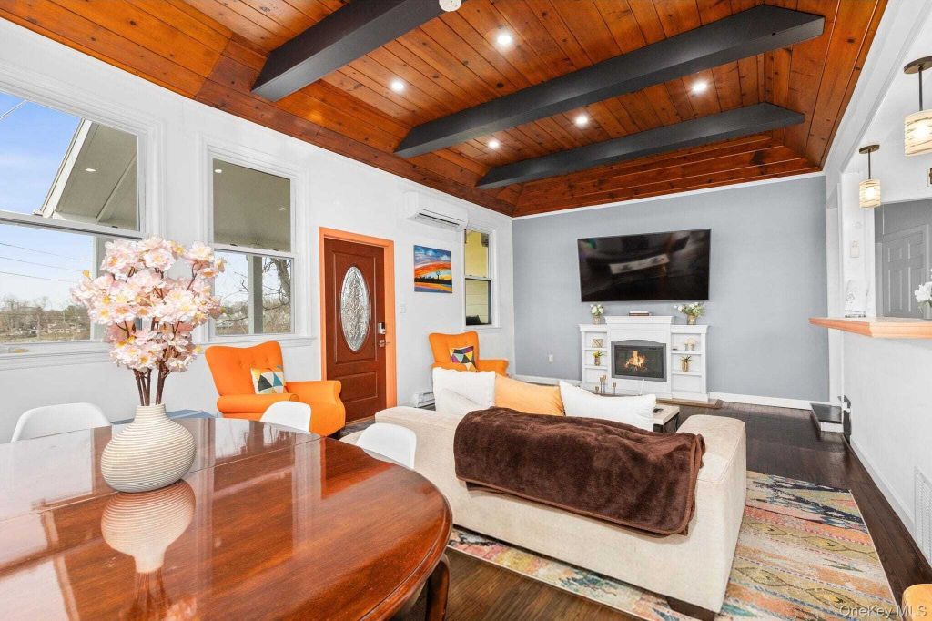 Property photo 2 of 23 <Alttext/>