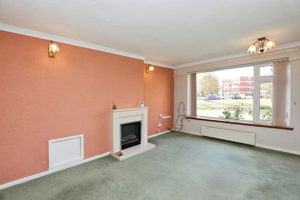 Property photo 3 of 11 Pbox-Img.Jpg