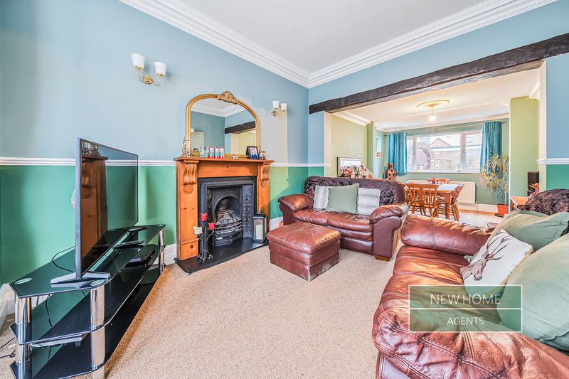 Property photo 3 of 20 Photo 7