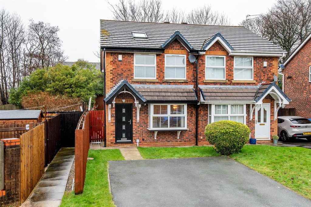 Property photo 1 of 20 Front External