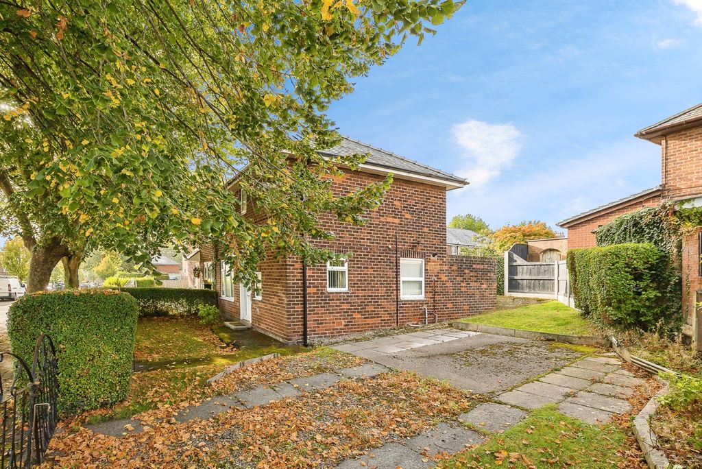 Property photo 2 of 16 Side Elevation