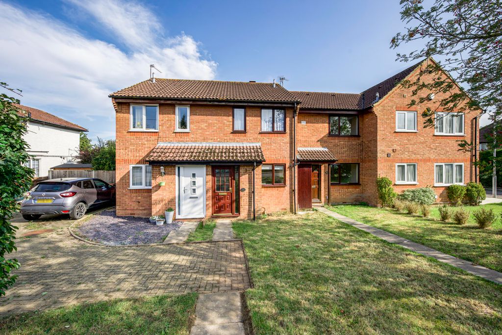 Property photo 1 of 9