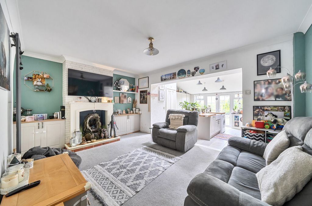 Property photo 2 of 25 1441980-19-69Dd2c...