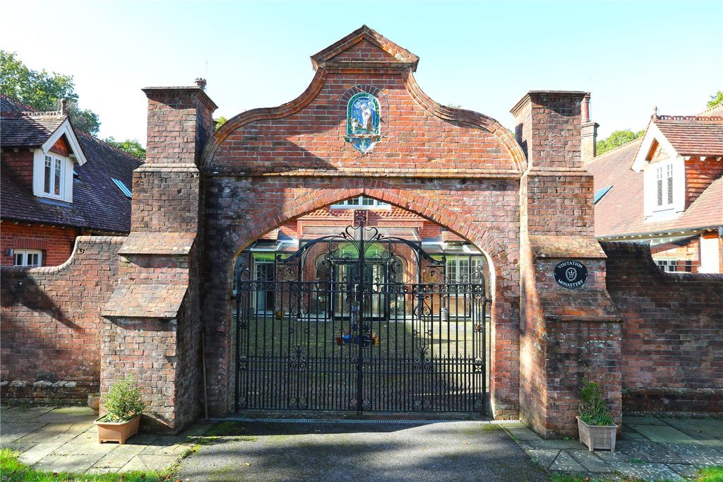 Property photo 3 of 25 Visitation Convent