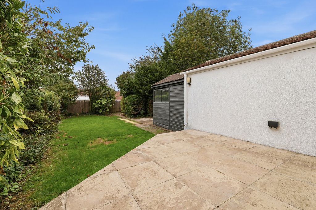 Property photo 3 of 23