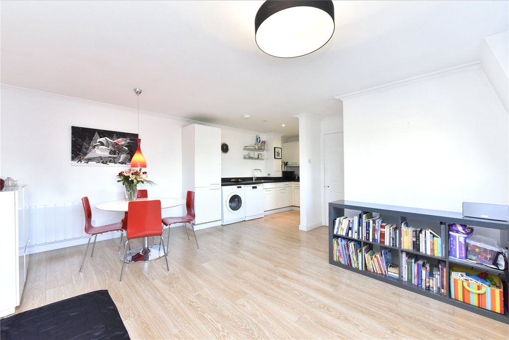 Property photo 2 of 7 Picture No. 07