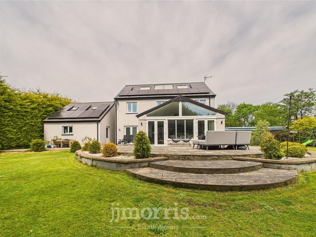 Property photo 3 of 64 Cam02122G0-Pr0311-Still055.Jpg