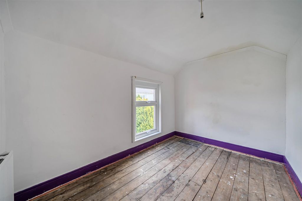 Property photo 1 of 22 1376880-24-690Cb4Ad57ce2.Jpg