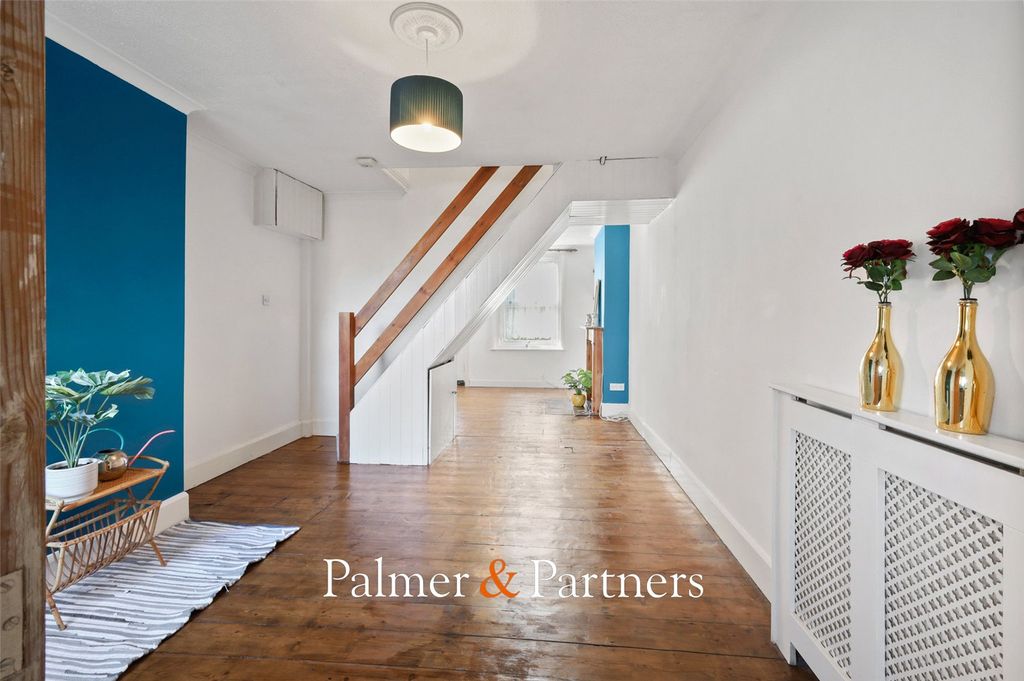 Property photo 2 of 19 Picture No. 06