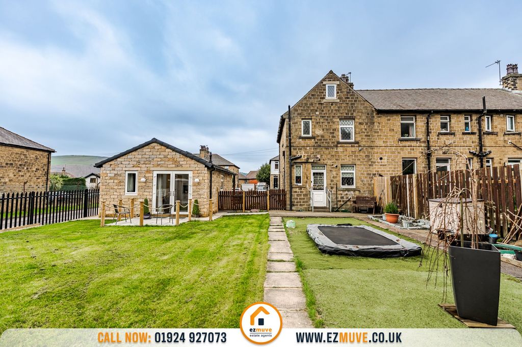 Property photo 1 of 35