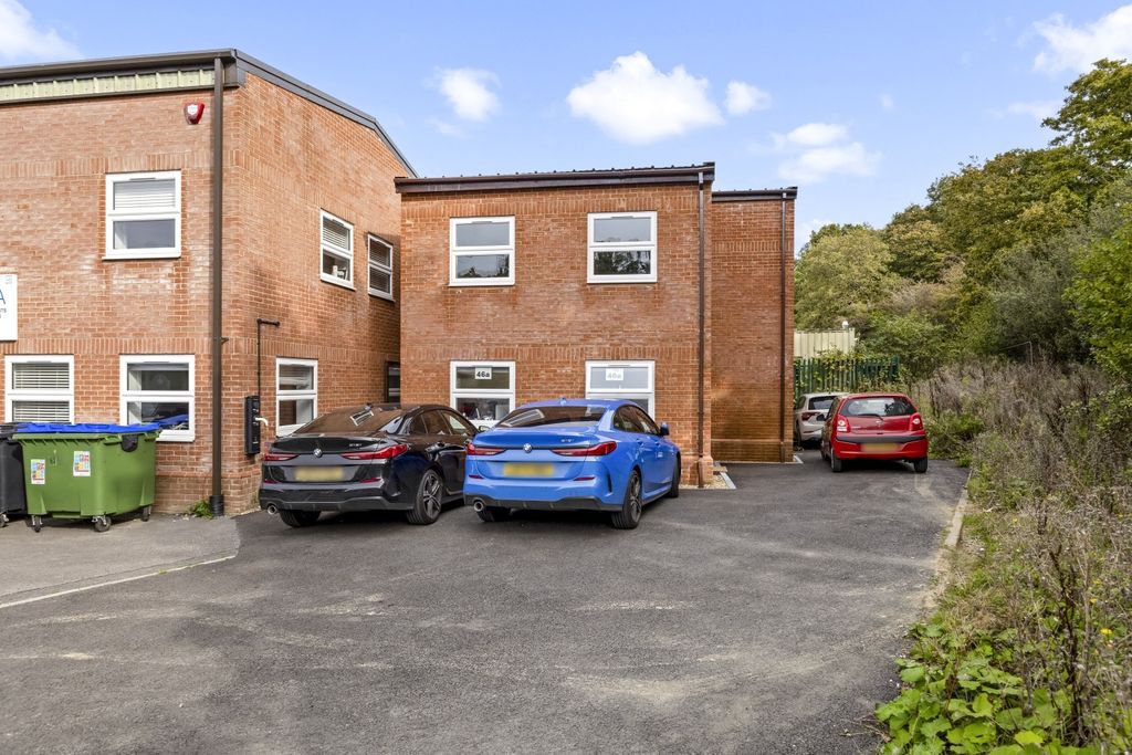 Property photo 1 of 13