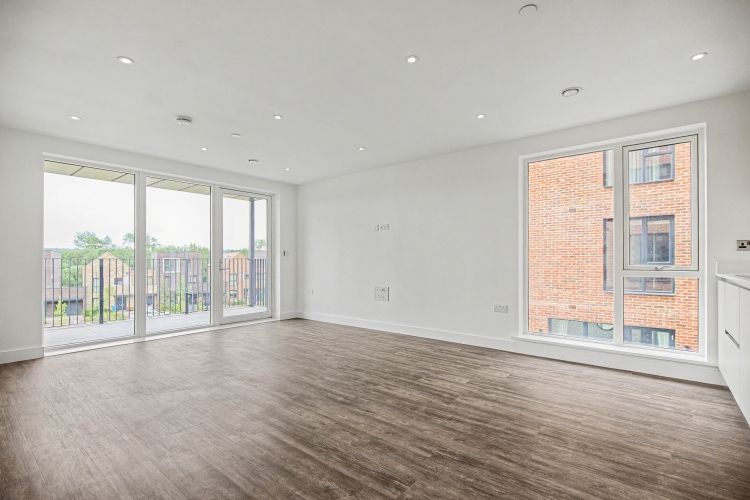 Property photo 3 of 10 329925