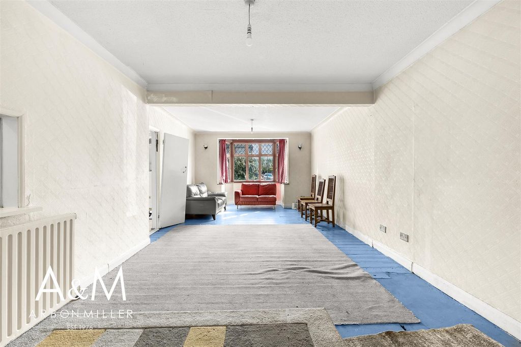 Property photo 2 of 24 4D4A8068.Jpg