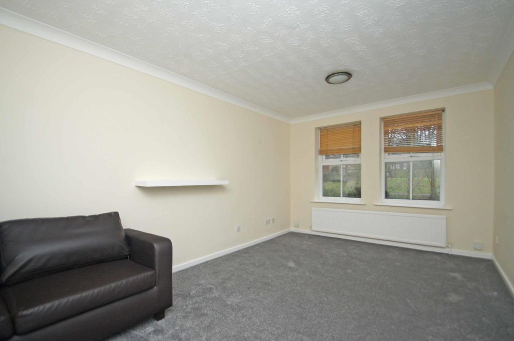 Property photo 2 of 9 0 General