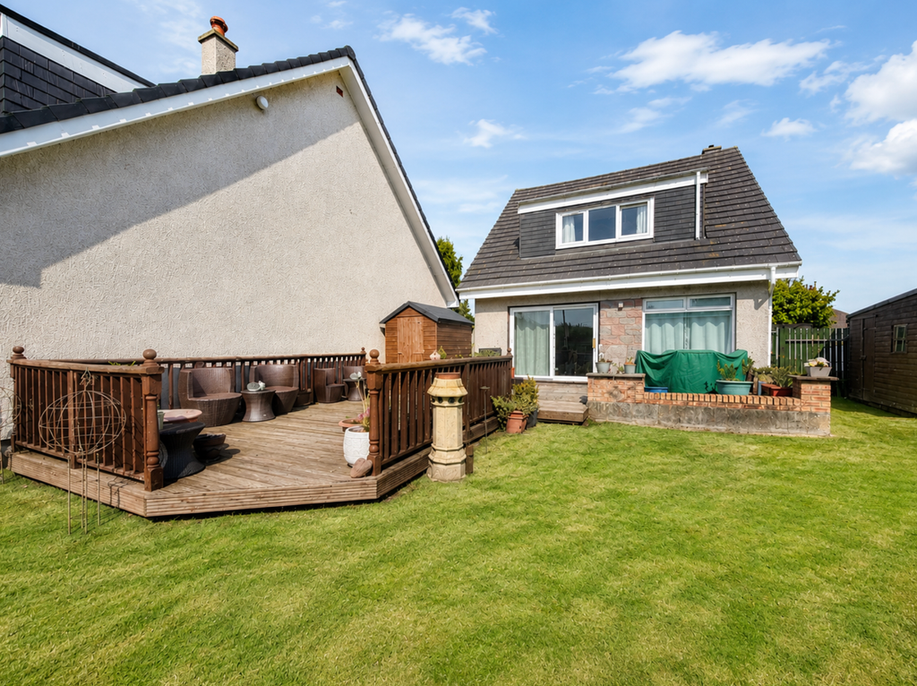 Property photo 2 of 27