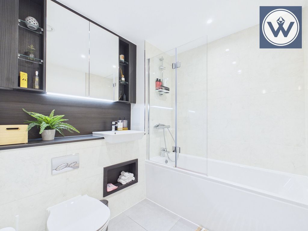 Additional image 14 of 2 bed flat for saleCarnation Gardens, Hayes UB3