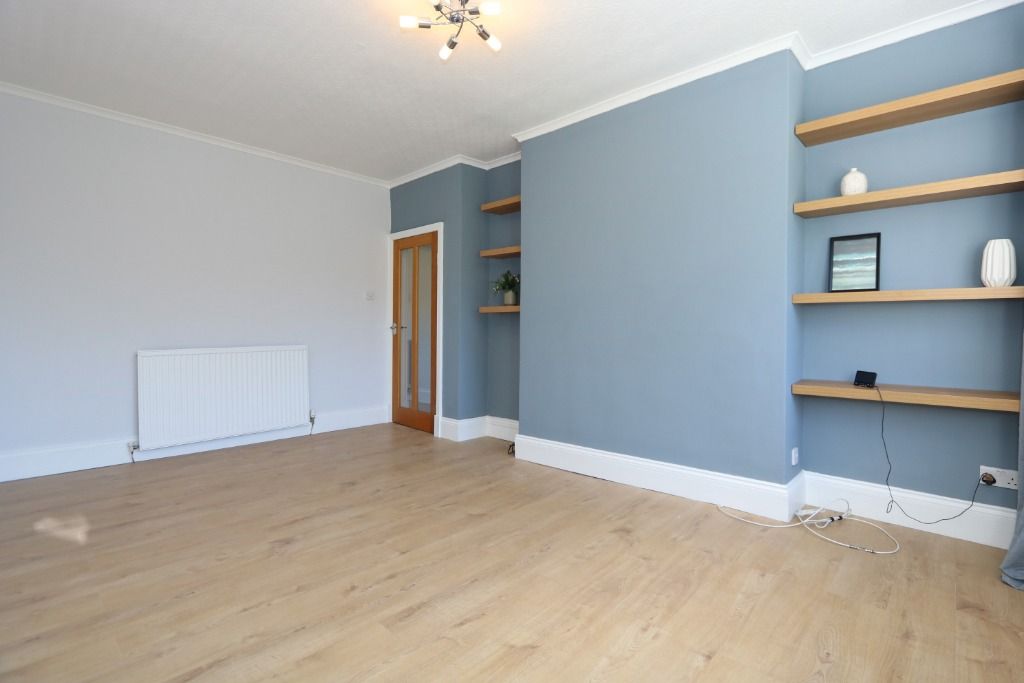 Property photo 3 of 22 2_16240150397688.Jpg