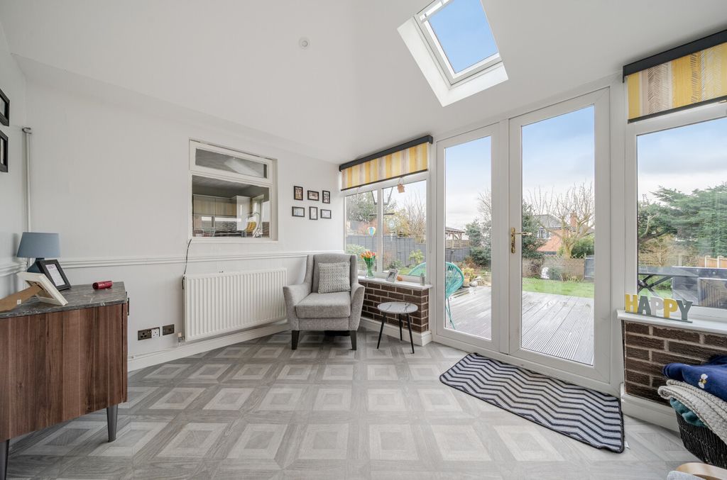 Property photo 3 of 20 -699460A71B673-l-1409965-20-6993573Ff2B87