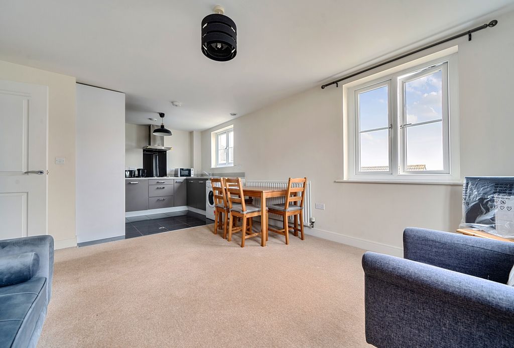 Property photo 2 of 15 1453383-4-69F48E9...