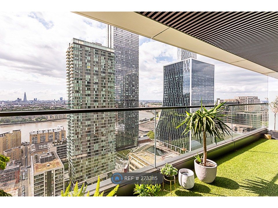 Property photo 3 of 20 Balcony