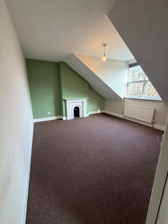 Property photo 3 of 6 Picture No. 02