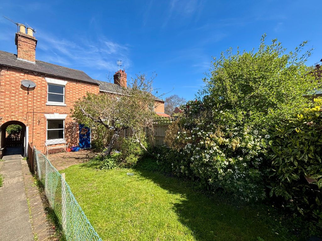 Property photo 1 of 11