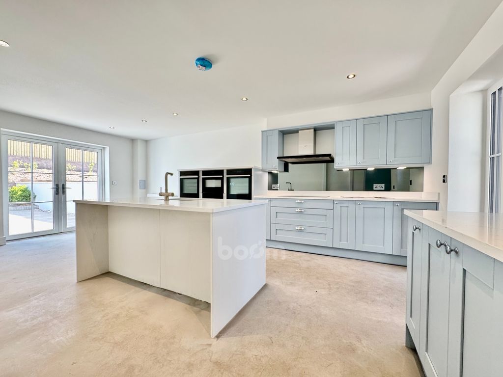 Property photo 1 of 22 Img_9191