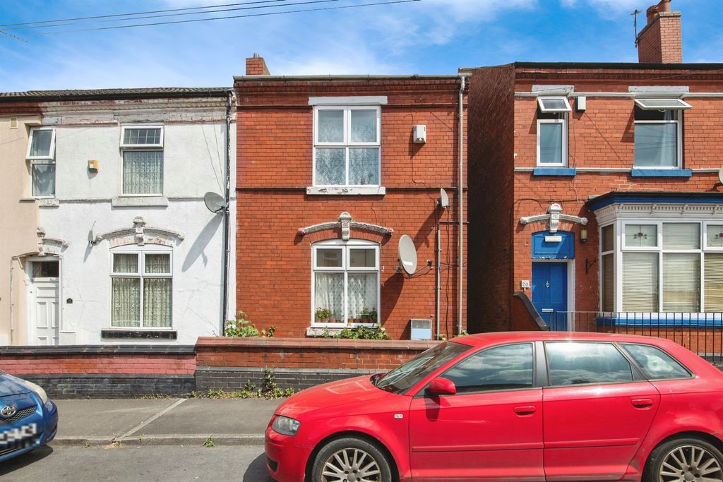 Property photo 1 of 17