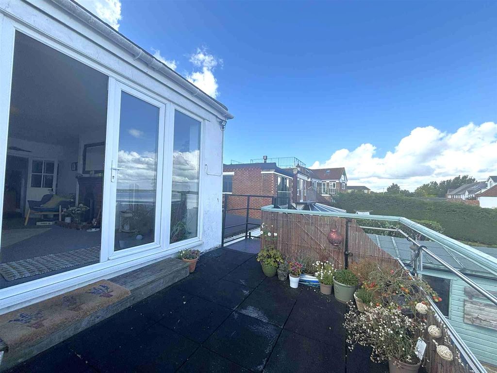 Property photo 1 of 6 Outside 2.Jpg
