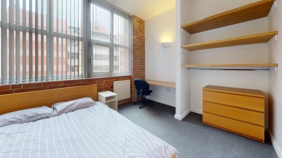 Property photo 1 of 18 Flat-4-49-Lower-Brown-St-Basecamp-Bedroom(6)