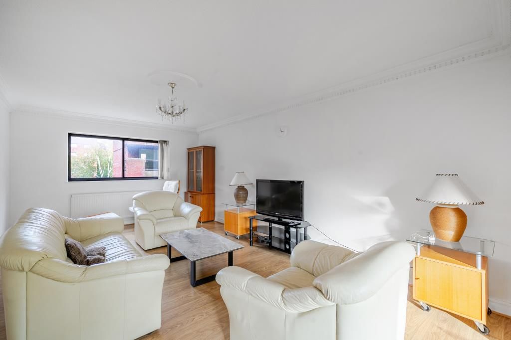 Property photo 3 of 20 Reception Room